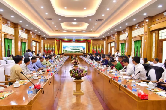 热烈祝贺缅甸克钦邦与恒荣公司签署密支那经济开发区合作谅解备忘录